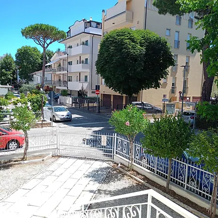 Pensión Rossella Riccione